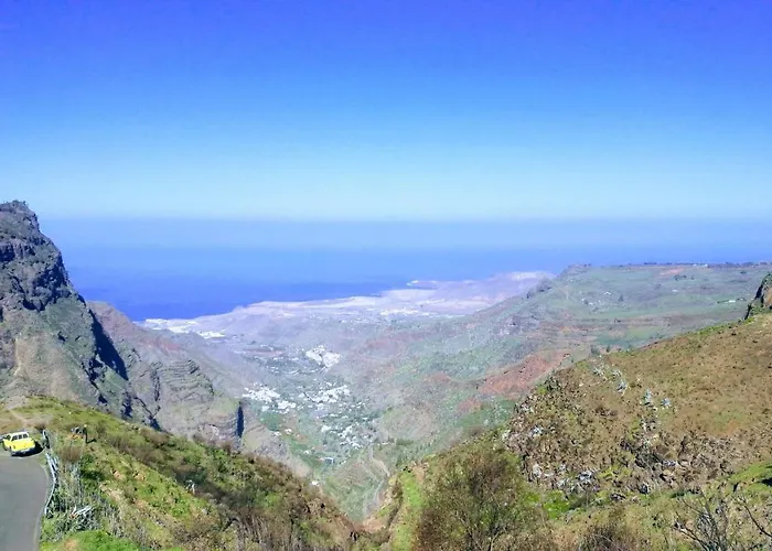 Chalet Andenes Cave *