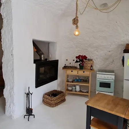 Andenes Cave Chalet Coruna