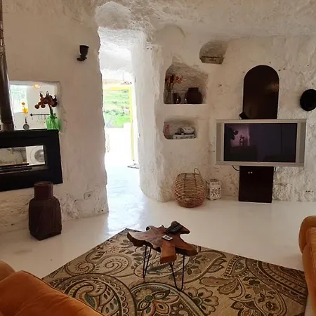 בקתה Andenes Cave Coruna