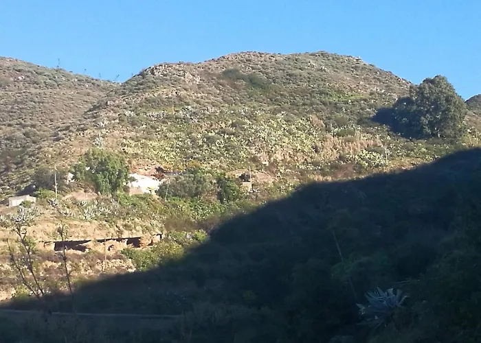 Andenes Cave シャレー Coruna