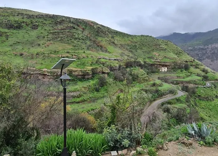 Andenes Cave *